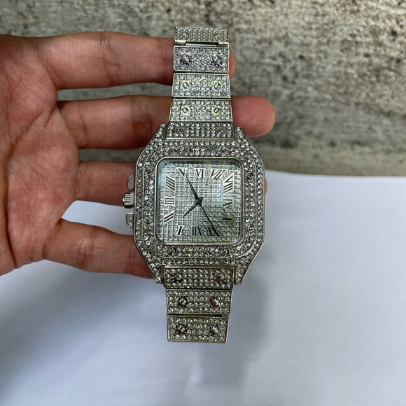 Diamond Watch - Picture 5 of 5